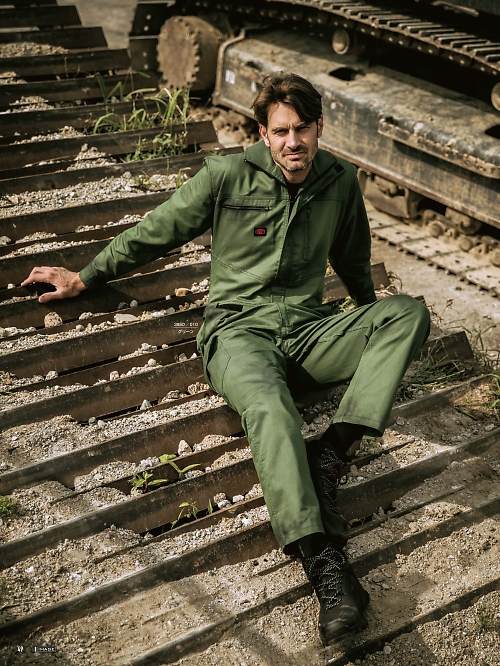 3950 ツナギ服のカタログページにジャンプします